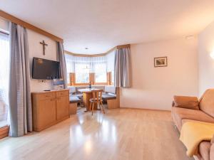 Apartment Apart Romantica-1 by Interhome