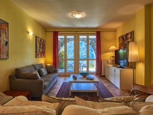Apartment Poggio degli Ulivi by Interhome