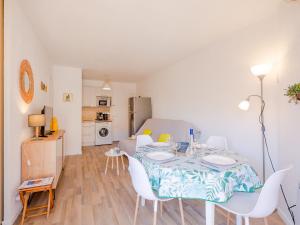 Apartment Régina-13 by Interhome