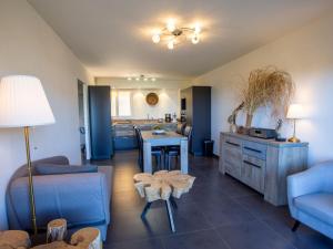 Apartment Un autre jour ensoleillé by Interhome