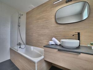 Maisons de vacances Holiday Home Le Clos de la Grange by Interhome : photos des chambres