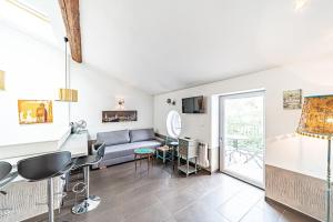 Appartements Lyon Cite-Le Rooftop-10 pers-balcon-Caluire : photos des chambres