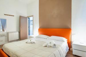 GuestHost - Now! Marola Seaview Holiday Flat