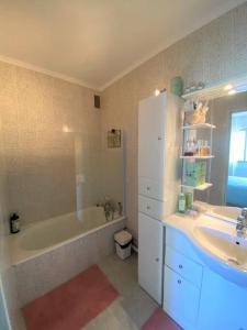 Appartements T2 Balcon Les Cigales : photos des chambres