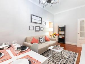 Indautxu Center by Next Stop Bilbao