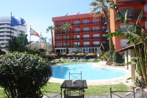 Tropicana hotel, 
Torremolinos, Spain.
The photo picture quality can be
variable. We apologize if the
quality is of an unacceptable
level.