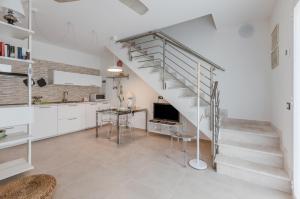 GuestHost - Pula Comfy Apartment w Private Parking img7