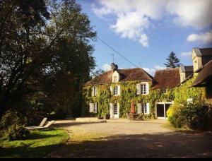 Villas Propriete a 3 mins du Chateau du Haras du Pin : photos des chambres