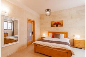 Nadurija, So Nice Gozitan Villa + Pool - Happy Rentals