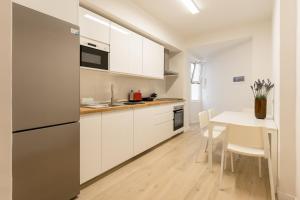 New 4 bedroom in Plaza del Principe