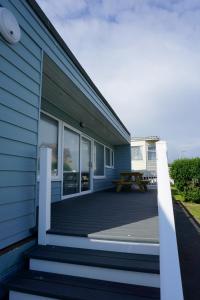 Deluxe Lundy View Villa With Sea Views