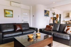 Gold Apartment 