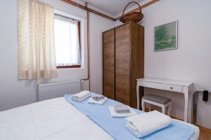 Apartments for families with children Grabovac, Plitvice - 20709