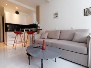 Syntagma Nest Apartment