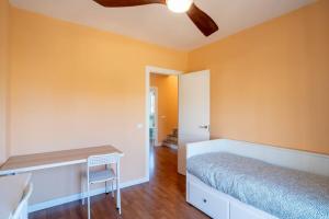 Adosado con vistas al mar desde la piscina con BBQ