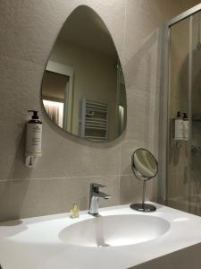 Soko Hotels-Pont du Gard : Chambre Double avec Balcon