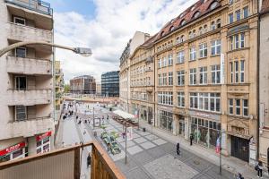 NiceOne Apartment Number 1 - W samym Centrum!