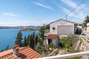 Apartments by the sea Jadranovo, Crikvenica - 20801 