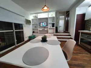 Loft5 a solo 2 cuadras de la Costanera!!! - Corrientes