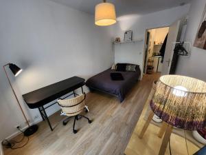 Appartements En centre ville, studio avec terrasse et parking : photos des chambres