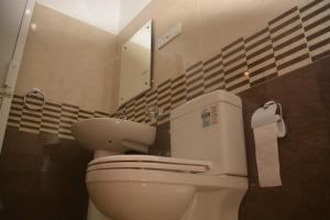 Leon Hilltop Resort