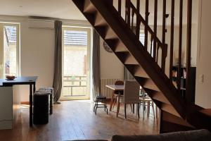 Appartements Duplex 4 pers, plein centre de Montignac-Lascaux : photos des chambres