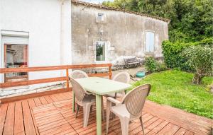 Maisons de vacances Nice Home In Mortagne-sur-gironde With Wifi And 2 Bedrooms : photos des chambres