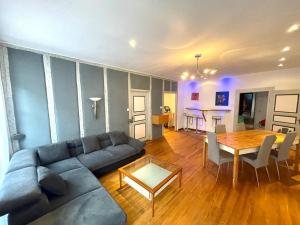 Spacious apartment in the heart of the center