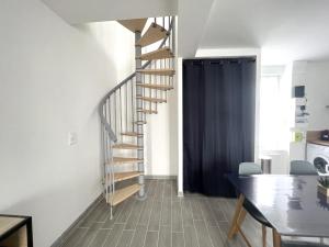 Appartements 180A - Duplex T2 Tout Confort du Gond - 45 m2 : photos des chambres