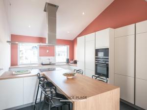 Maison avec Garage & WIFI au Centre des Sables-dOlonne - FR-1-197-565