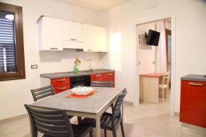 Charming Apartment in Villaggio Resta, 36 sqm with Sea View