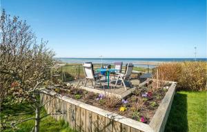 Beautiful Home In Allingåbro With Wifi