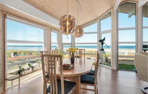 Beautiful Home In Allingåbro With Wifi