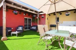 Charming House in San Isidro with Jacuzzi - Сан-Ісідро