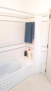 Charming studio in Albufeira 40 m² with shared pool