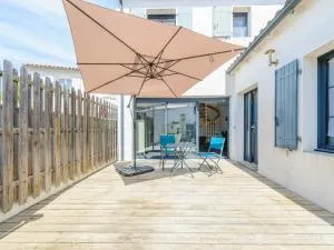 Maison Angoulins: 6 Pers, Mer à 150m, WIFI, Terrasse, Équipée Bébé - FR-1-535-45 - 滨海昂古兰