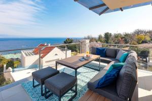 Villa Sunny Ičići- Apartment Sky