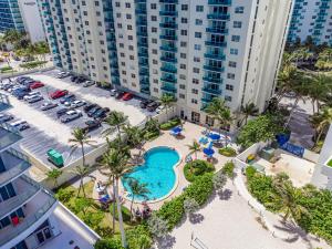 Ocean View Modern Condo Beach Access 11M