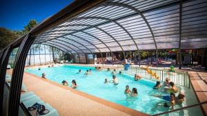 Campings Camping Paradis Carcans Lacanau : photos des chambres