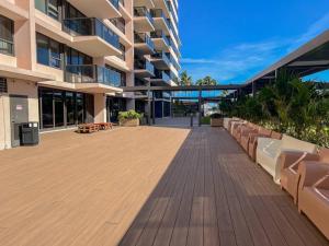 3 Bedroom Apt Ocean-Front Resort The Alexander