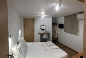 Naxian Vibes Apartments