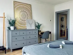 Myslbekova 17 - Jáma Jindřich