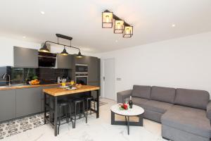 Cyclades YourHostHelper