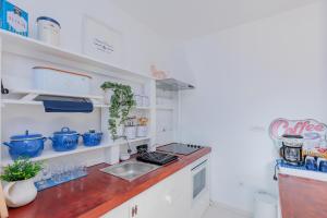 Luxury Apartment Slavica by the sea,with garden