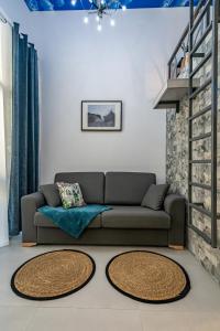 Exquisite studio apartment with an original design