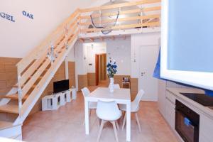 Blue Angel Oak - Apartment