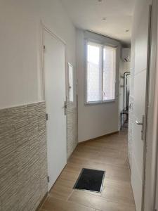 Appartements Le 202 de la gare: appartement neuf et climatise : photos des chambres