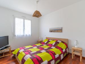 Maisons de vacances Maison 6 pers. a Biscarrosse, proche lac, jardin, BBQ, WiFi, parking, menage inclus - FR-1-319-479 : photos des chambres