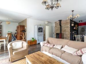 Maison à Mimizan avec piscine, 4 personnes, proche lac, activités à proximité - FR-1-50-102