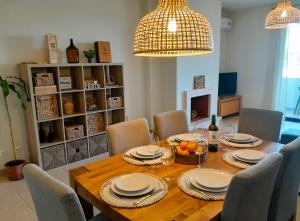 DeVVine Beach and Golf